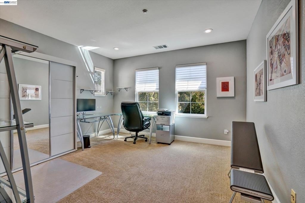 2811 Quarryhill Ave - Photo 24
