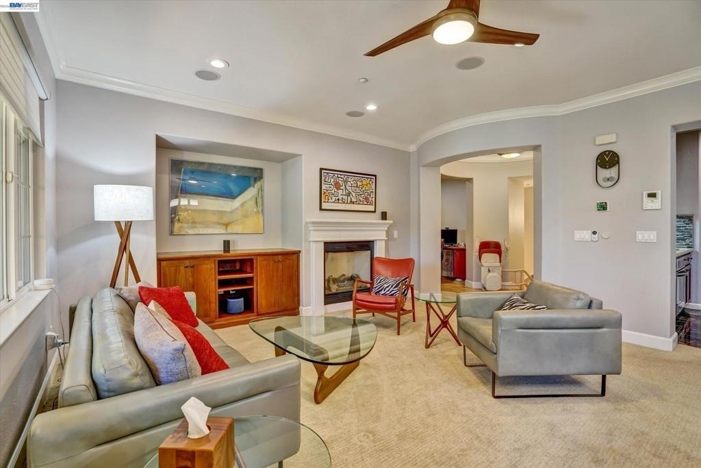 2811 Quarryhill Ave - Photo 6