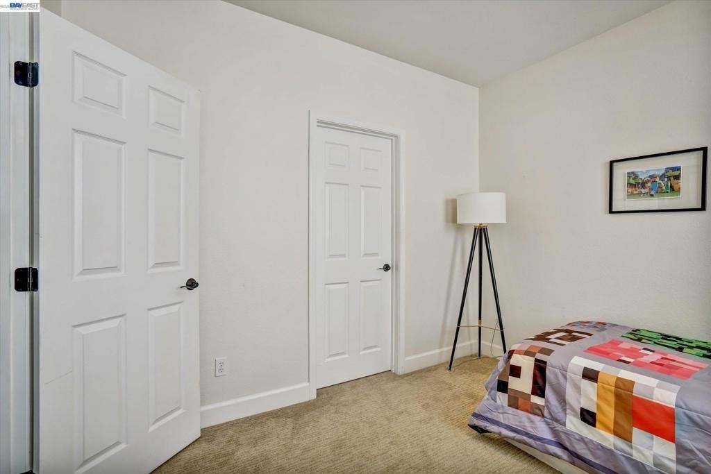 2811 Quarryhill Ave - Photo 29