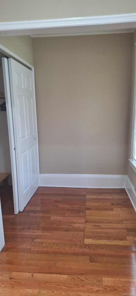 8924 87th Street - Photo 2