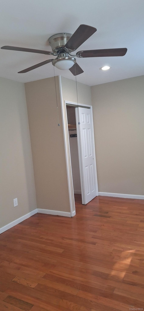 8924 87th Street - Photo 6