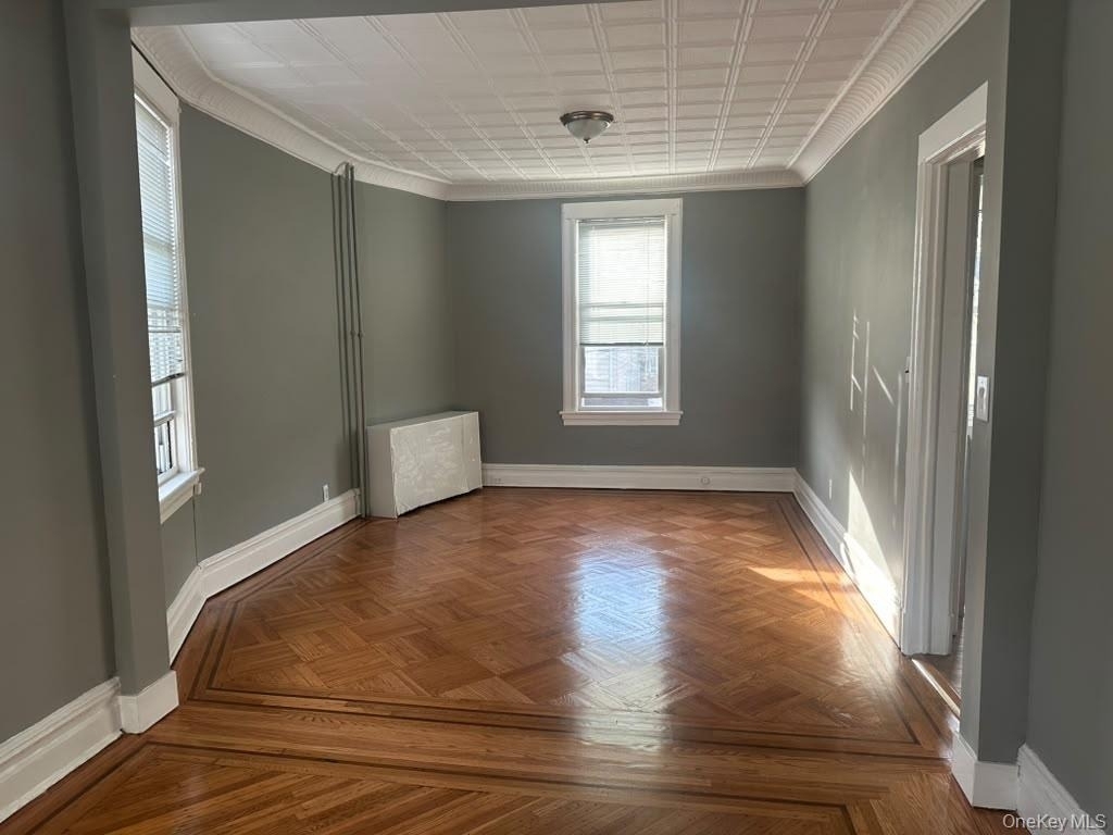 7848 80th Street - Photo 0