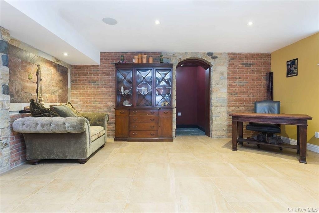 712 126th Street - Photo 15