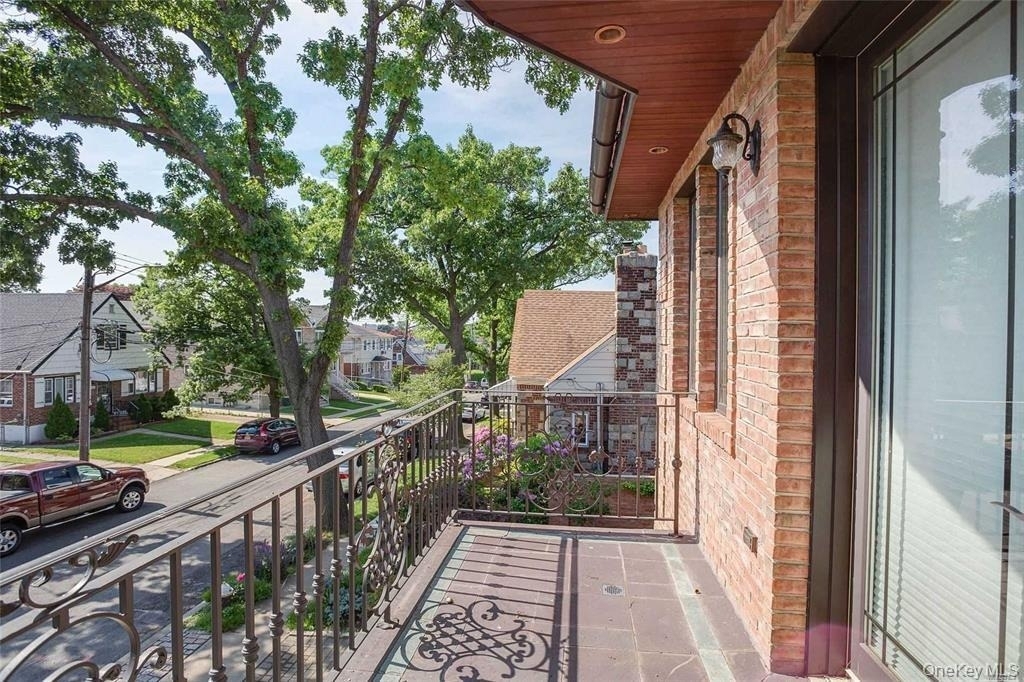 712 126th Street - Photo 11