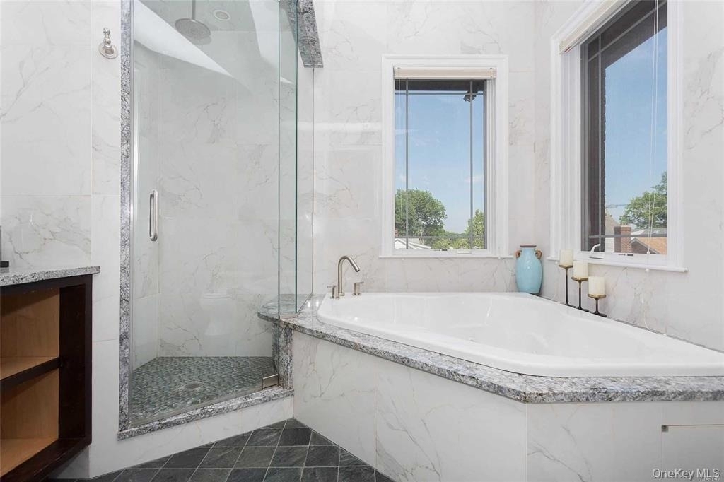 712 126th Street - Photo 10