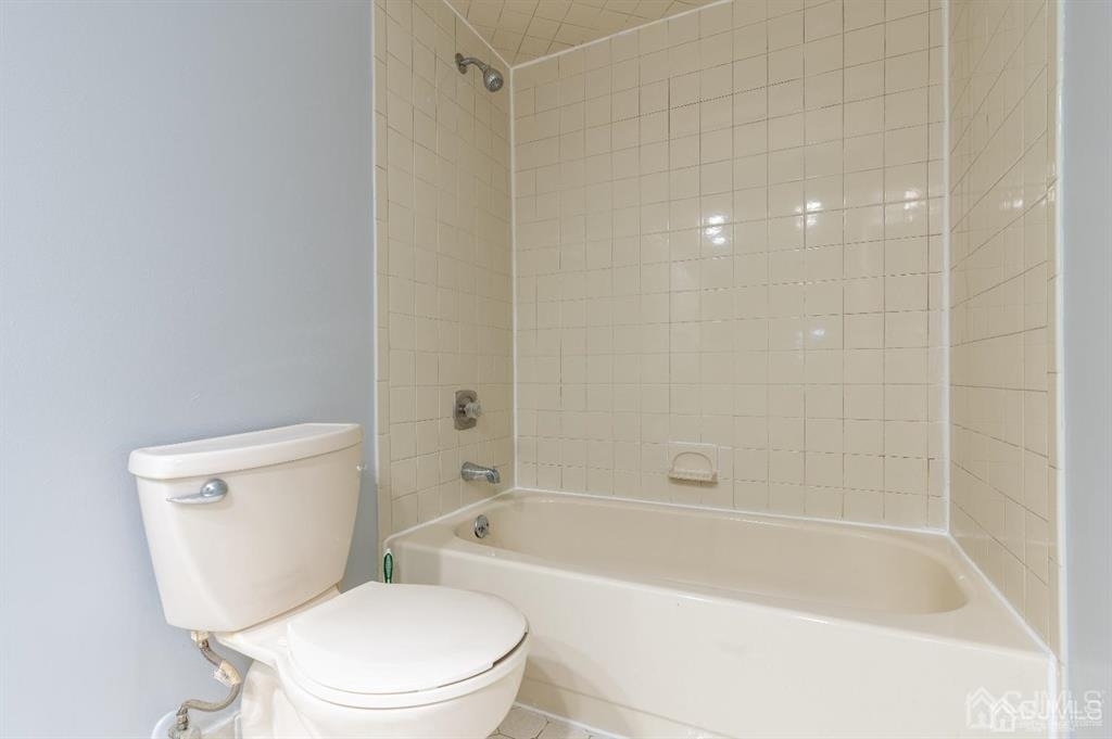 810 Woodbridge Commons Way - Photo 5