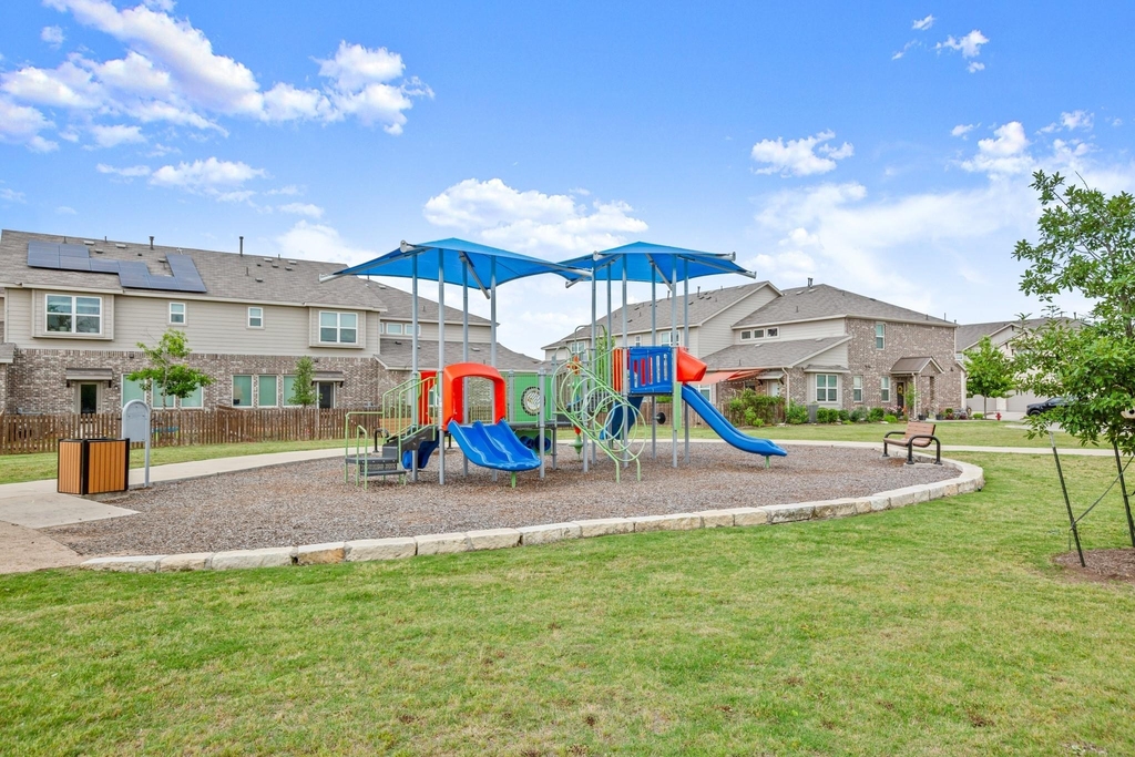 602 Caterpillar St - Photo 28