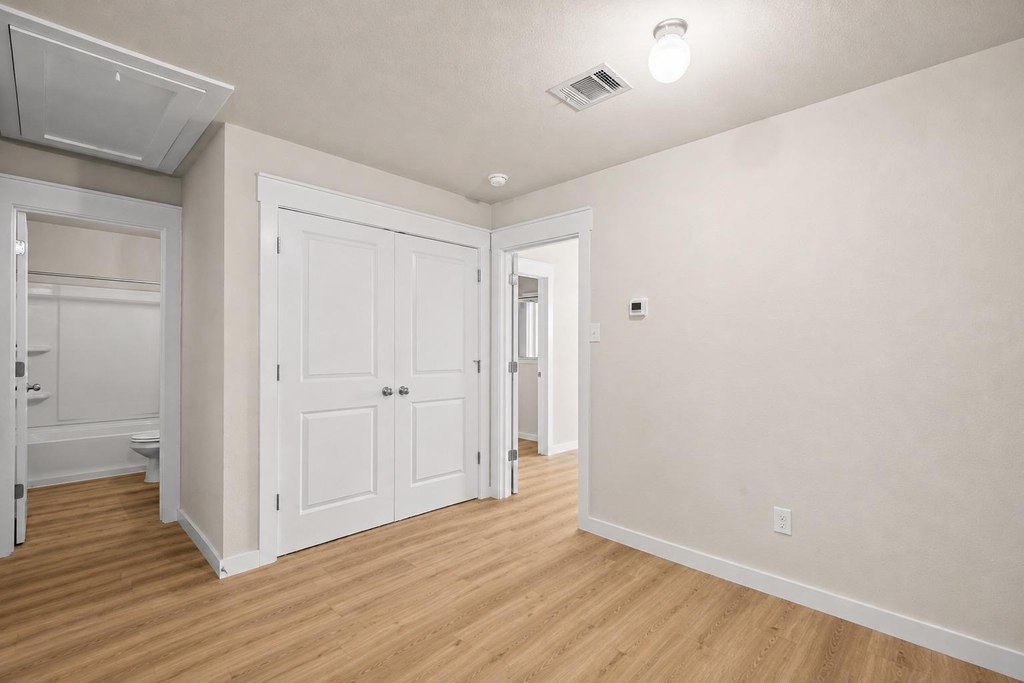 602 Caterpillar St - Photo 12