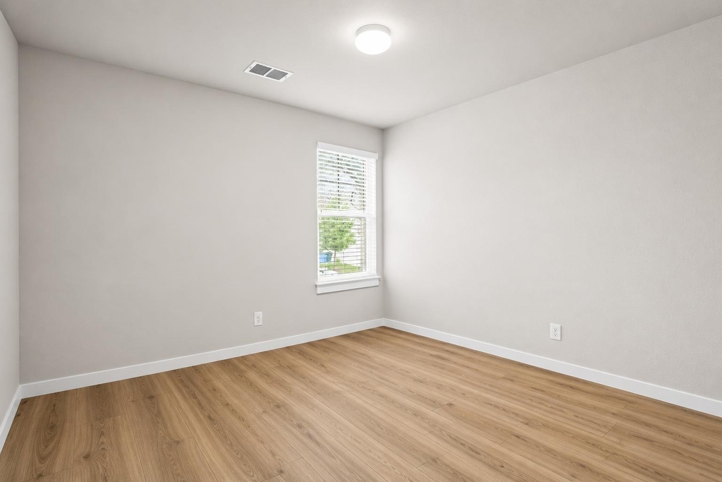 602 Caterpillar St - Photo 20