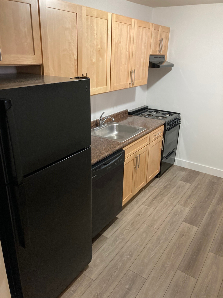 359 East 62nd Street - Photo 2