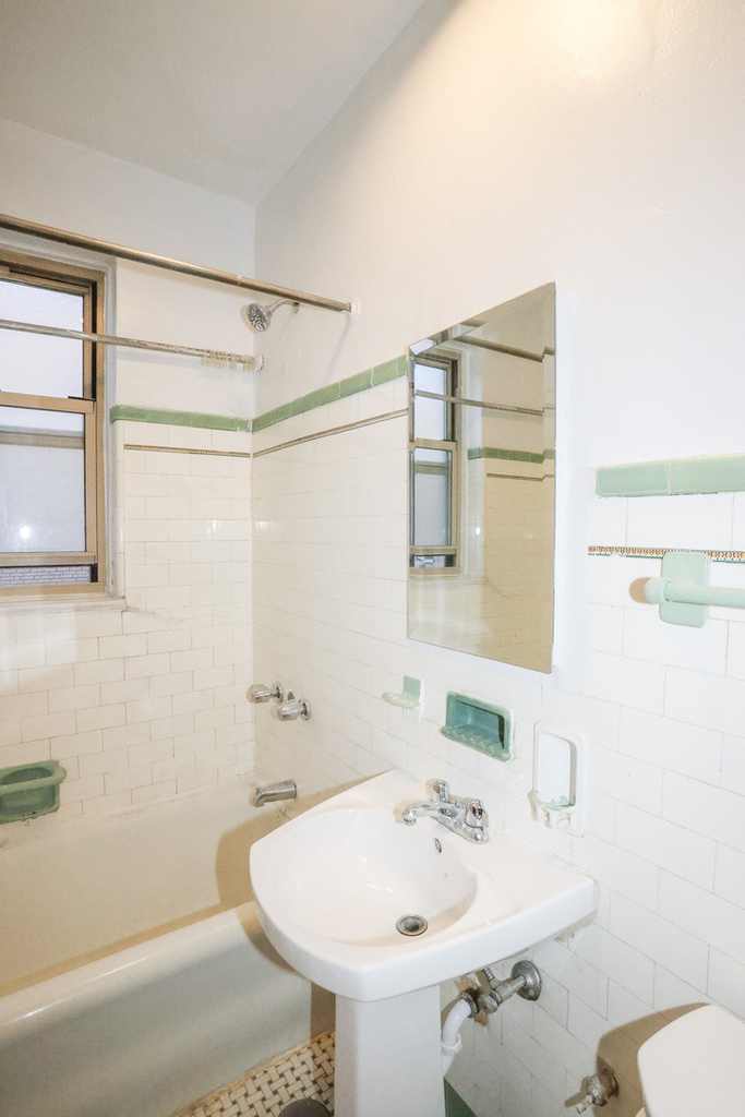 7443 N Claremont Avenue - Photo 12