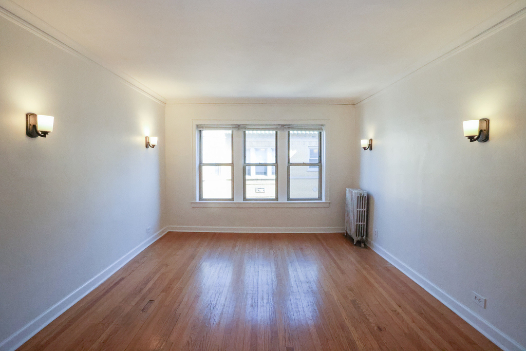 1633 W Lunt Avenue - Photo 4
