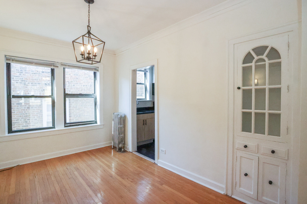 1633 W Lunt Avenue - Photo 7
