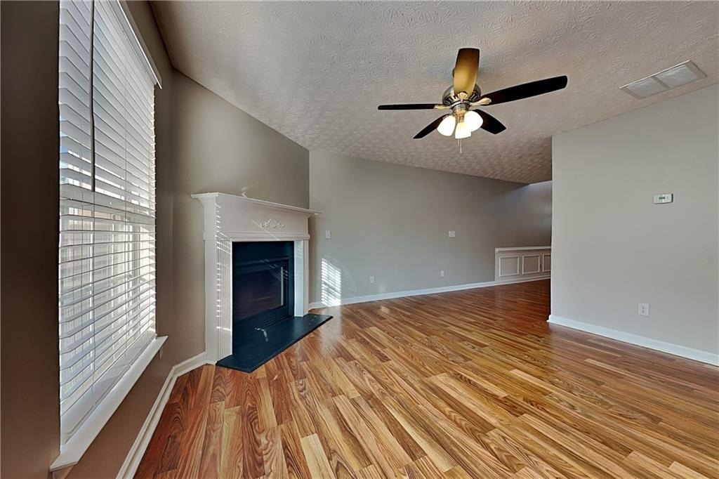 13 Arrowhead Drive - Photo 2