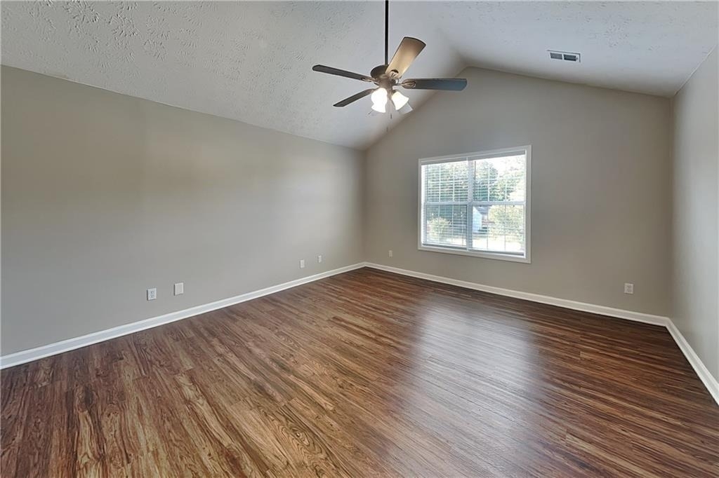 127 Savanna Court - Photo 7