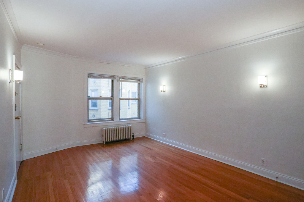 1627 W Lunt Avenue - Photo 5