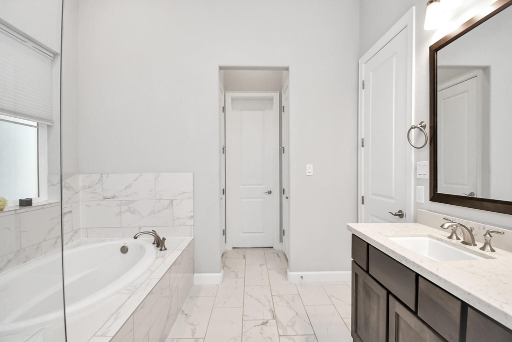 3712 Somerset York Lane - Photo 34