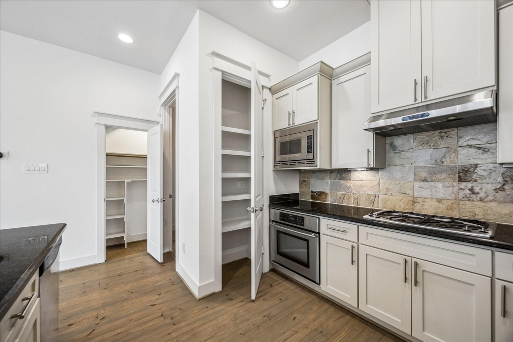 2121 Cohn Street - Photo 11