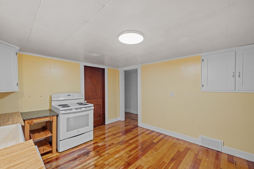 308 Prospect - Photo 9