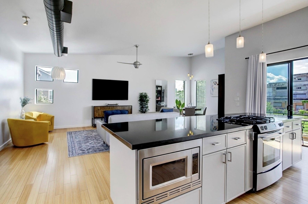 705 Nicholson Street - Photo 15