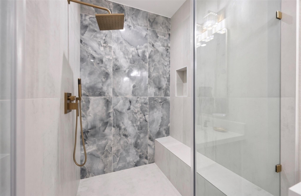 1605 Sylveste Street - Photo 10