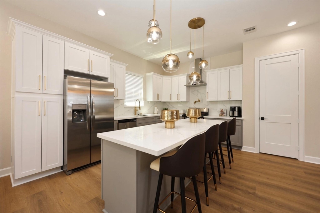 1605 Sylveste Street - Photo 5