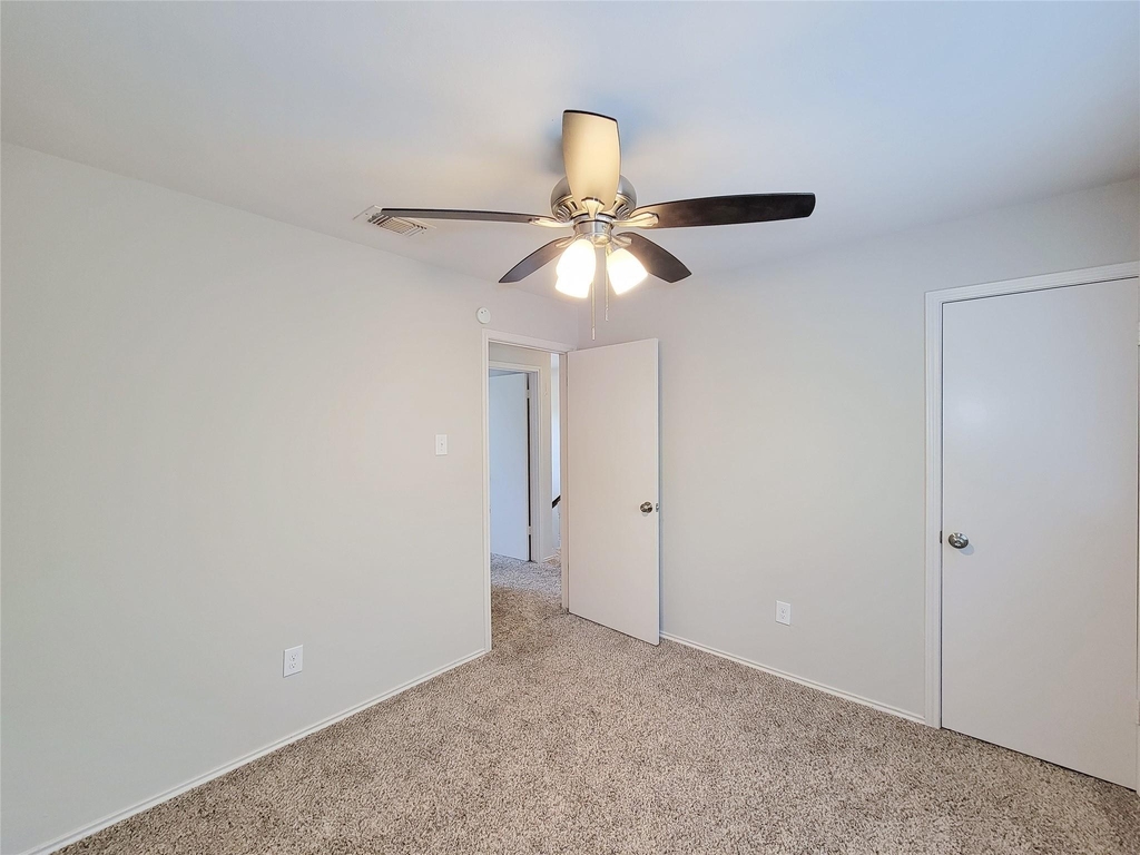 80 Fallenstone Drive - Photo 11
