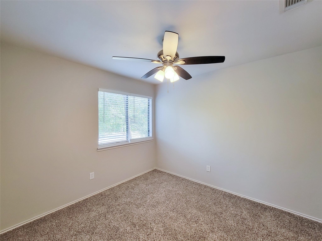 80 Fallenstone Drive - Photo 19