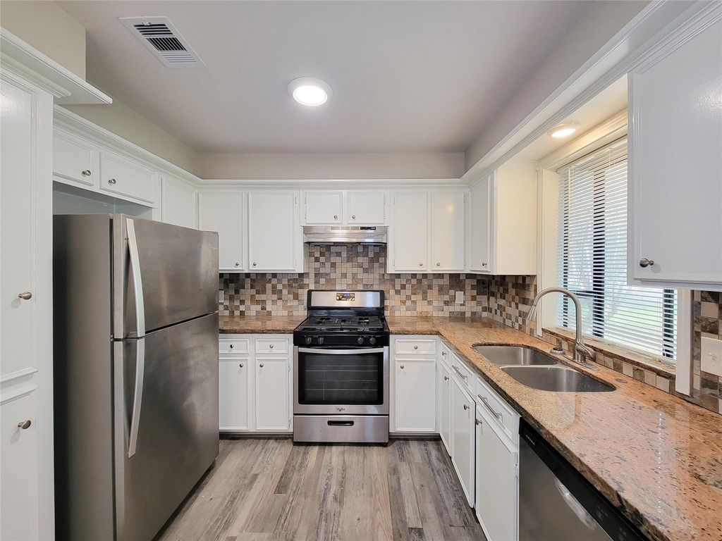 80 Fallenstone Drive - Photo 21