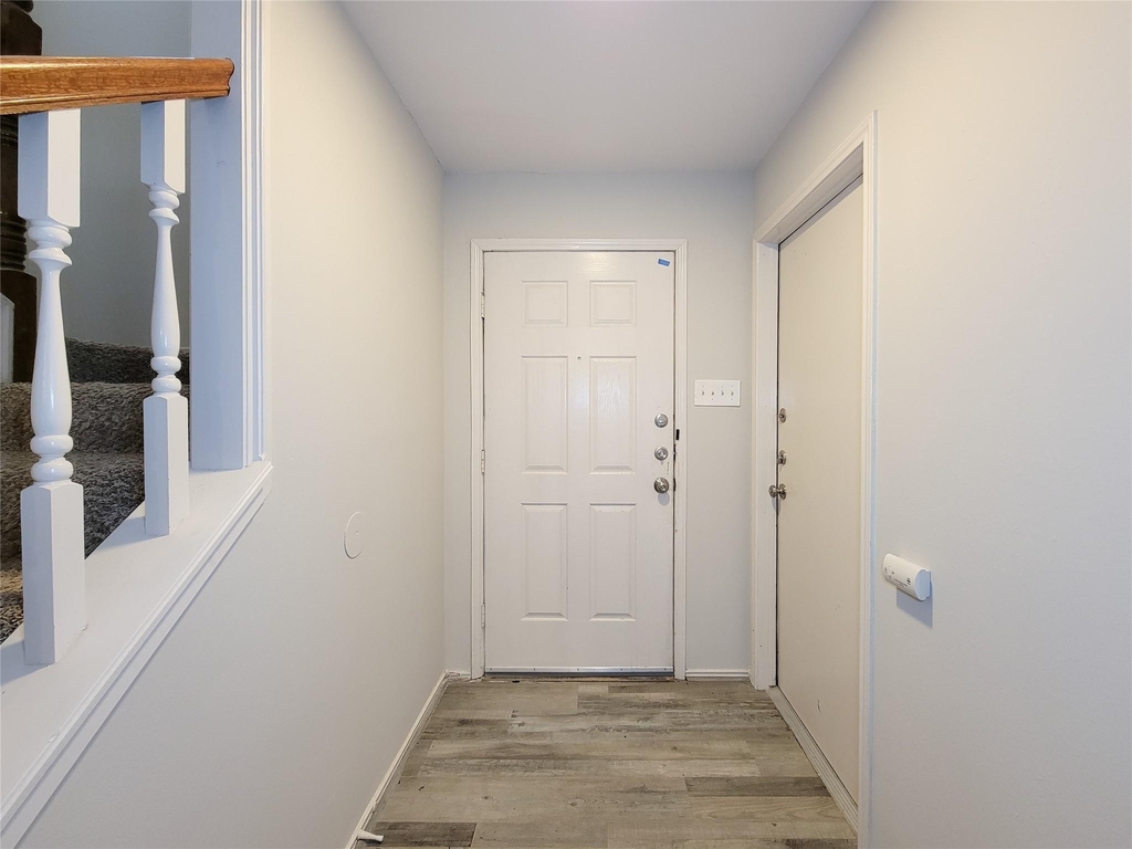 80 Fallenstone Drive - Photo 35