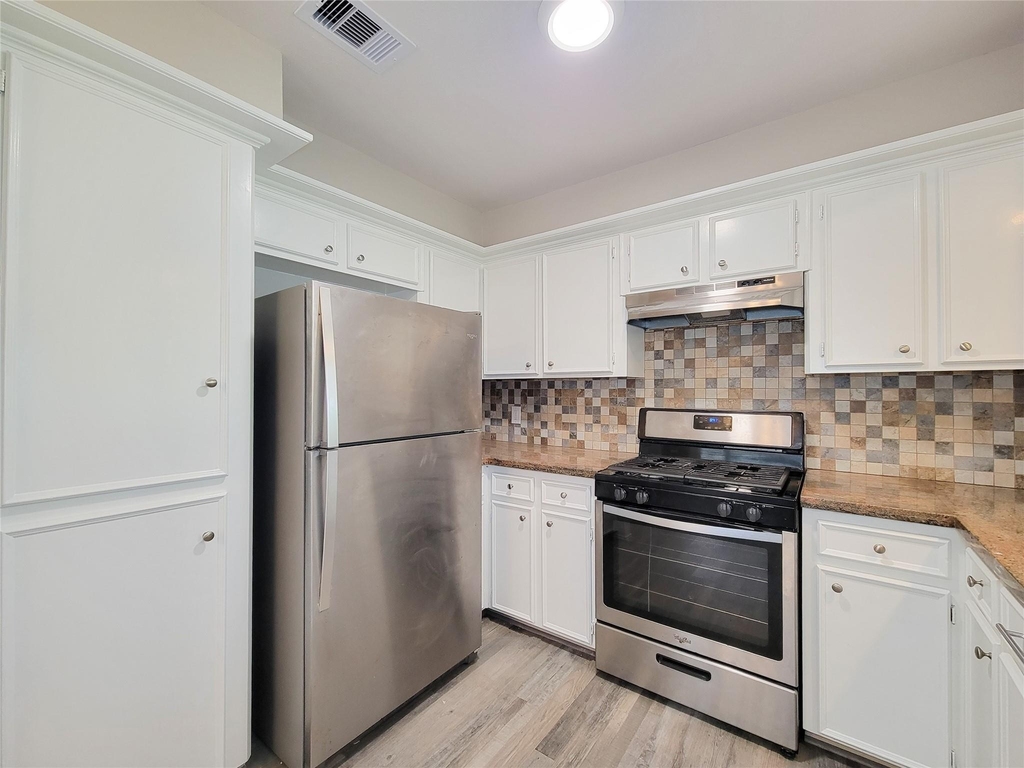 80 Fallenstone Drive - Photo 23