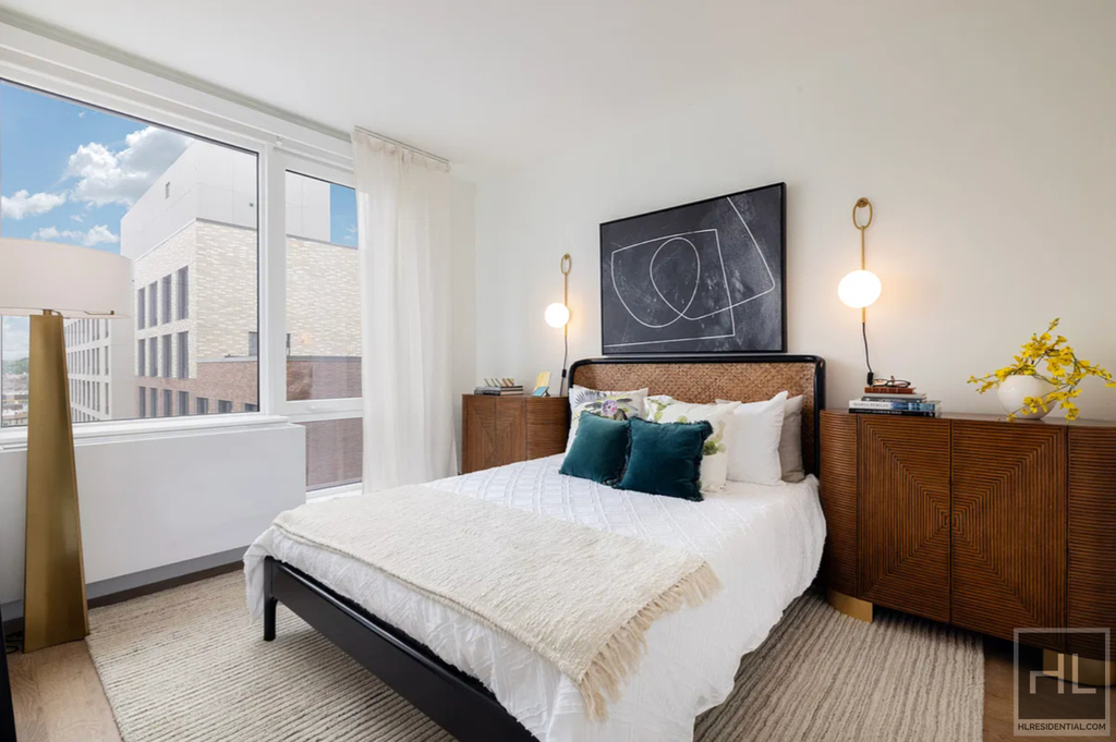 West 206th Street - Photo 3