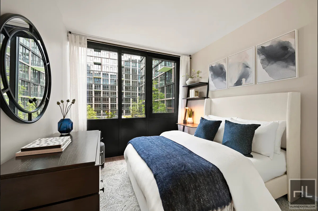 90th Avenue - Photo 3