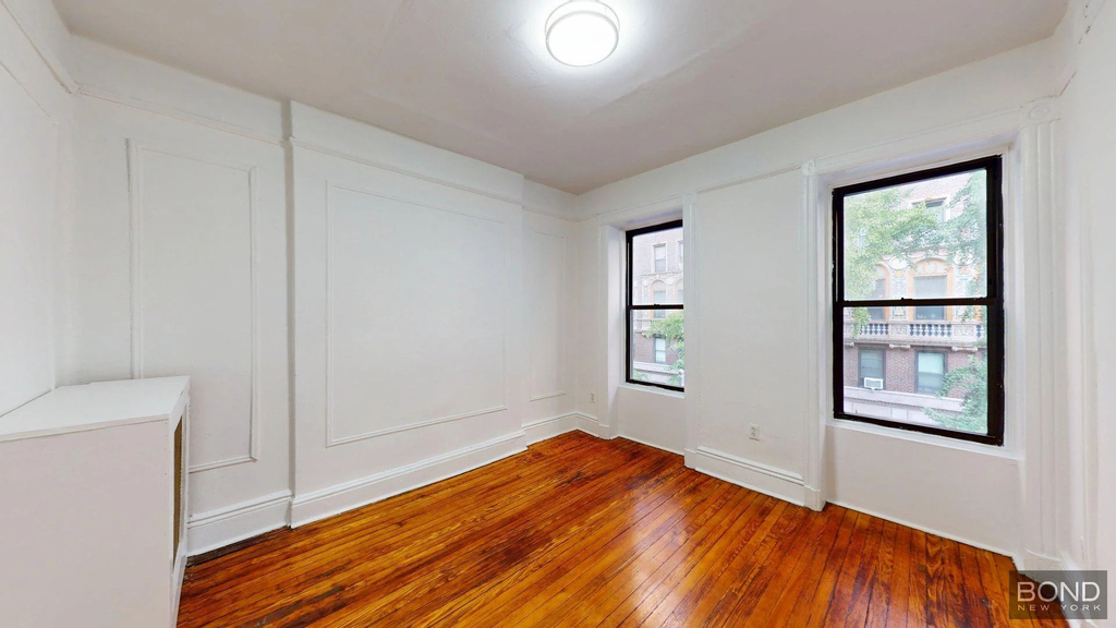 200 West 89th Street - Photo 0