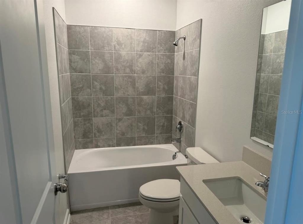 3223 Laurent Loop - Photo 8