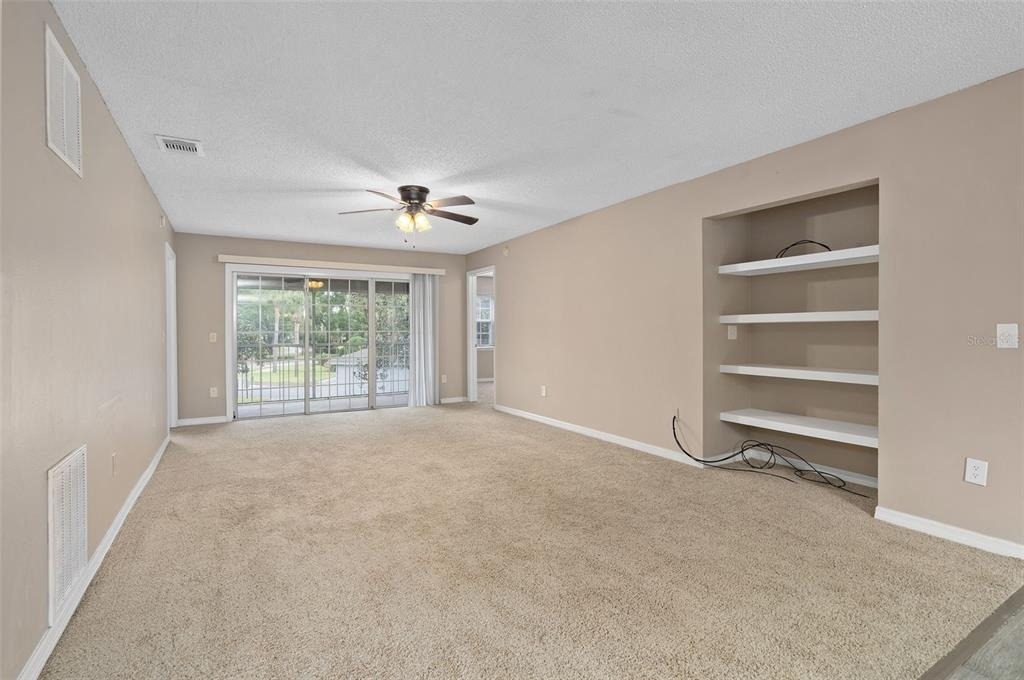 8209 Olympia Court - Photo 3