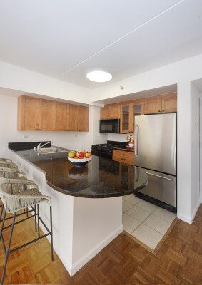 West 30th Street - Photo 2