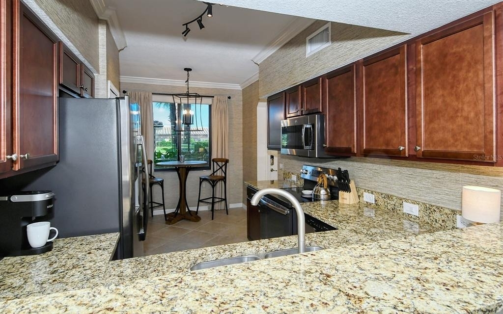 16706 Vardon Terrace - Photo 22