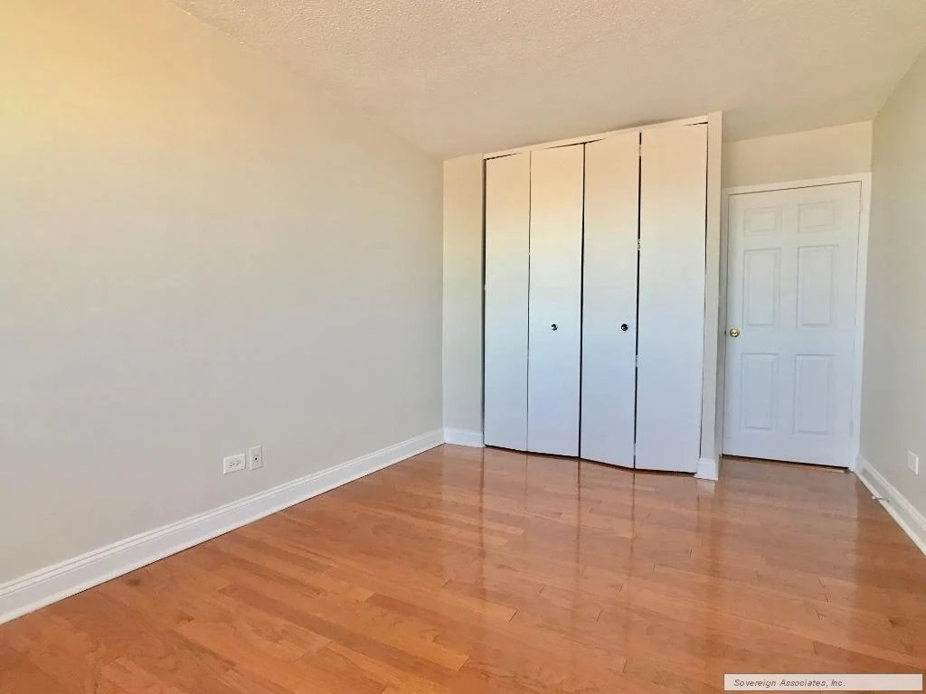 3333 Broadway - Photo 5