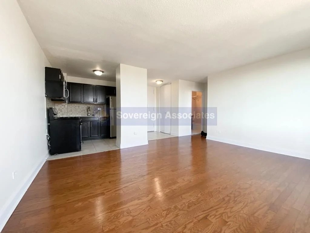 3333 Broadway - Photo 1