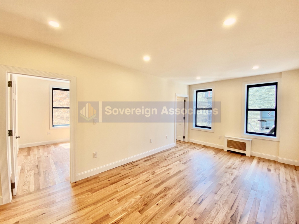 686 West 204th Street - Photo 11