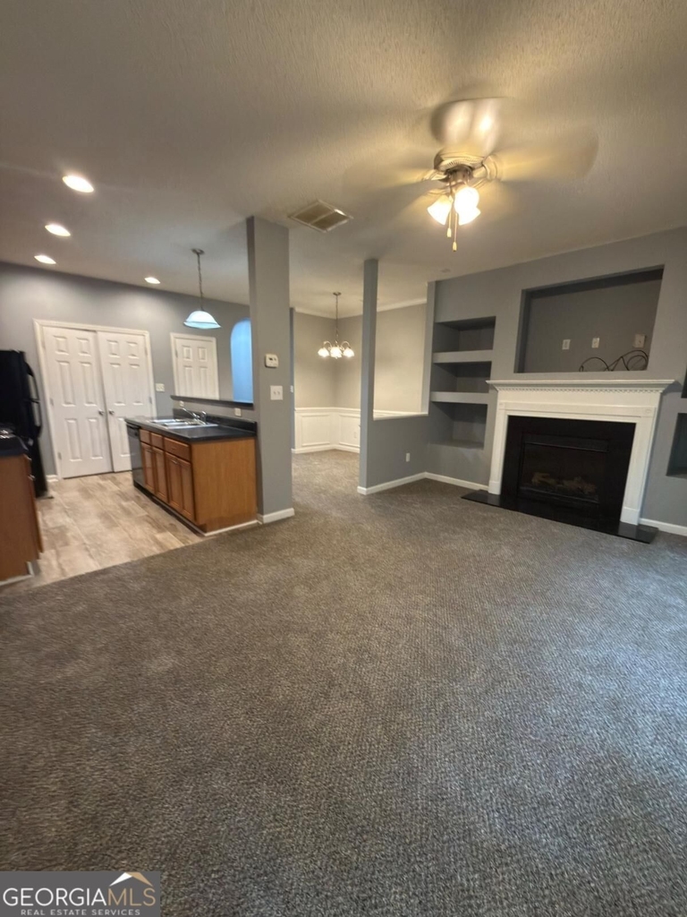 549 Maggie Lane - Photo 6
