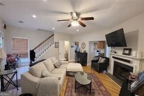 1401 Wedgewood Court - Photo 2