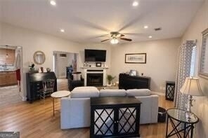 1401 Wedgewood Court - Photo 3