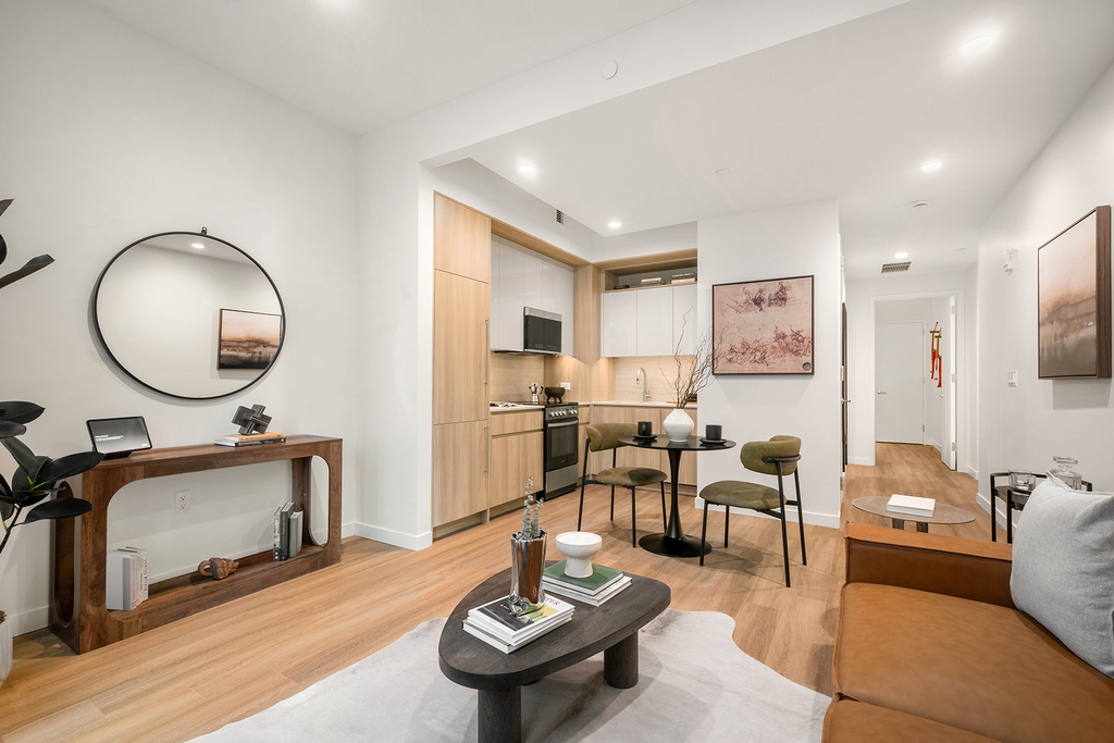 180 Pearl Street - Photo 4