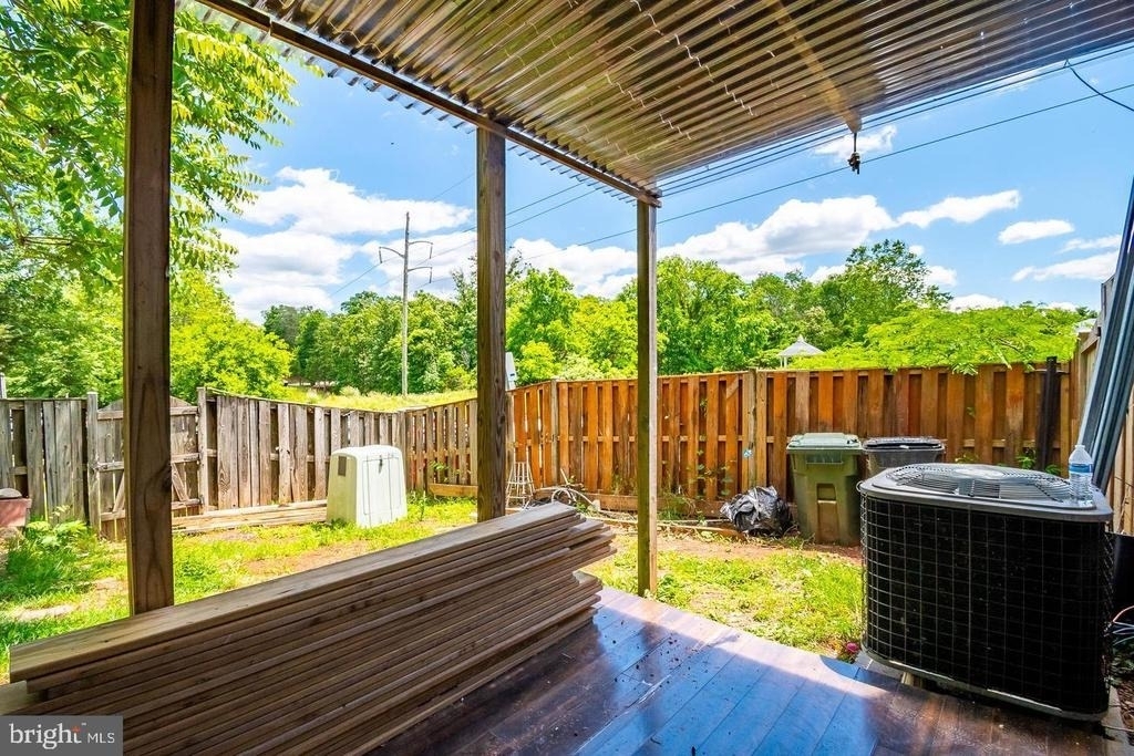 8308 Shady Grove Circle - Photo 29