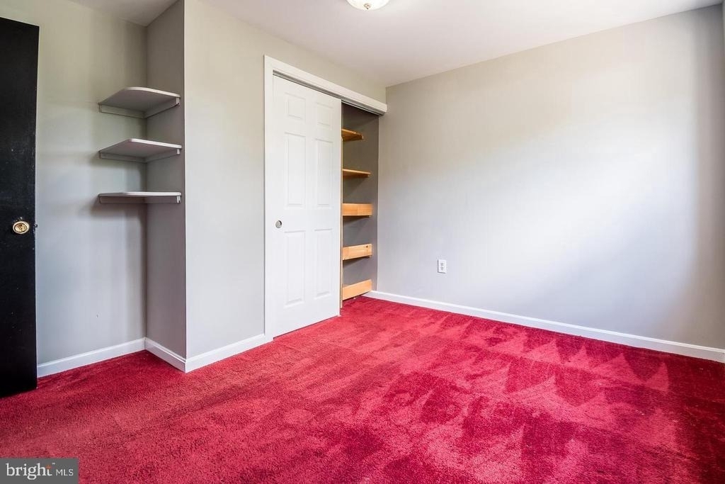 8308 Shady Grove Circle - Photo 5