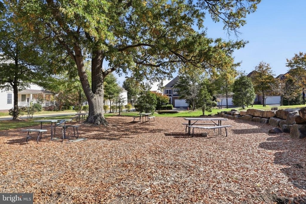 5658 Lierman Circle - Photo 46