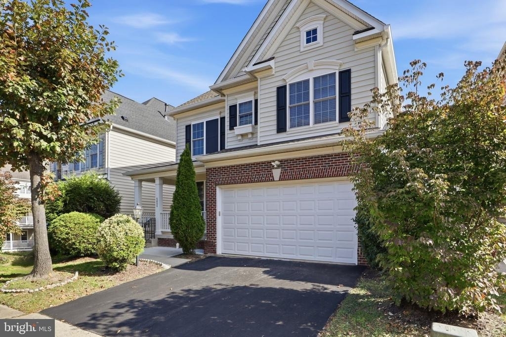 5658 Lierman Circle - Photo 1