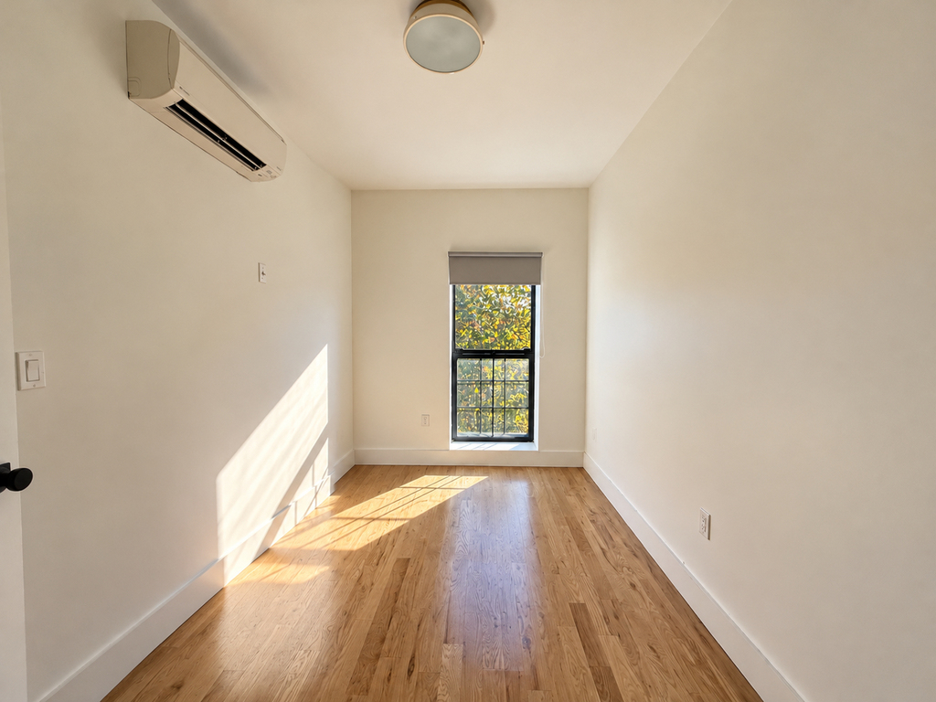 1265 Herkimer Street - Photo 8